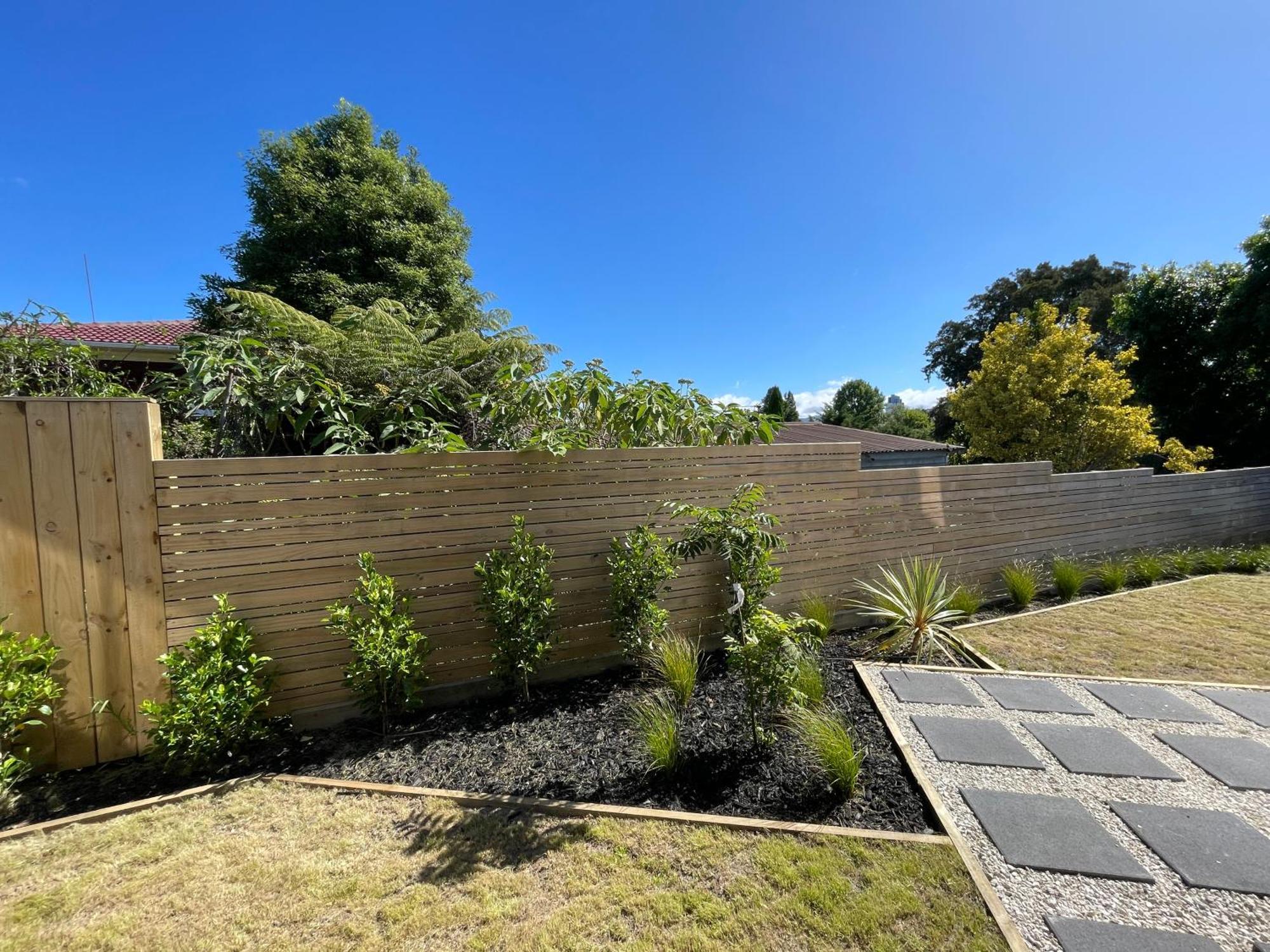 Modern Home By The Reserve Auckland Exteriör bild